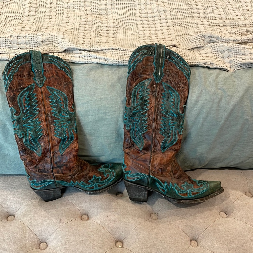 Corral womens boots 6.5 VGUC